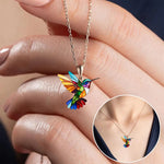Charger l'image dans la galerie, Éloria™ | Collier Colibri Arc-en-Ciel + Boucles d’oreilles assorties offertes