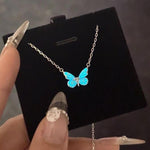 Charger l'image dans la galerie, Collier papillon sur son écrin