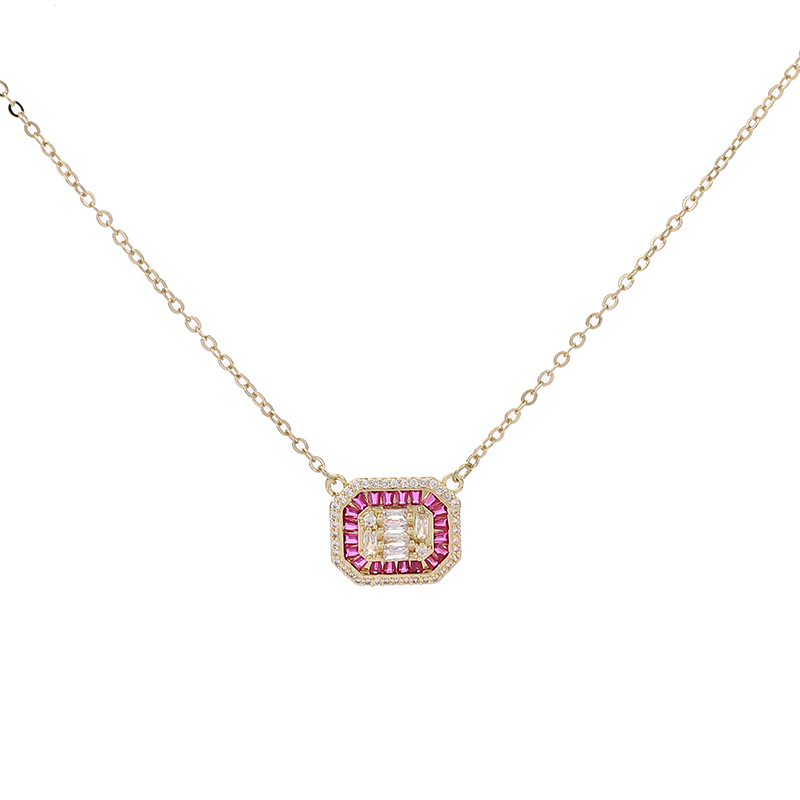 Collier Éclat Royal – L'Art de la Sophistication