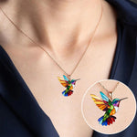 Charger l&#39;image dans la galerie, Éloria™ | Collier Colibri Arc-en-Ciel + Boucles d’oreilles assorties offertes
